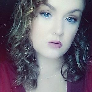 Meet your Posher, Eryn